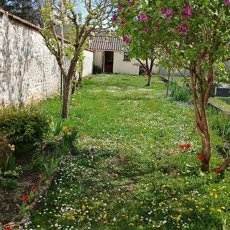 Maison Avec Jardin Au Centre De * Château-Thierry